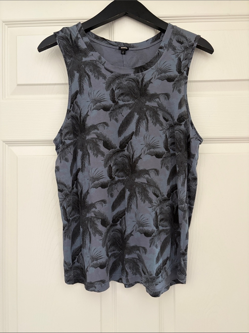 Monrow Sleeveless Palm-Print Tank Top - Blue Sz S